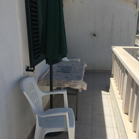Apartmani Domenika Zuljana Ngoại thất bức ảnh