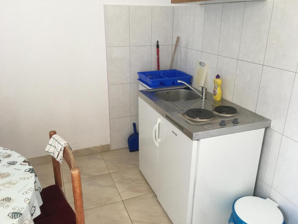 Apartmani Domenika Zuljana Ngoại thất bức ảnh