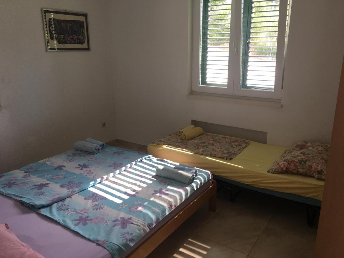 Apartmani Domenika Zuljana Ngoại thất bức ảnh