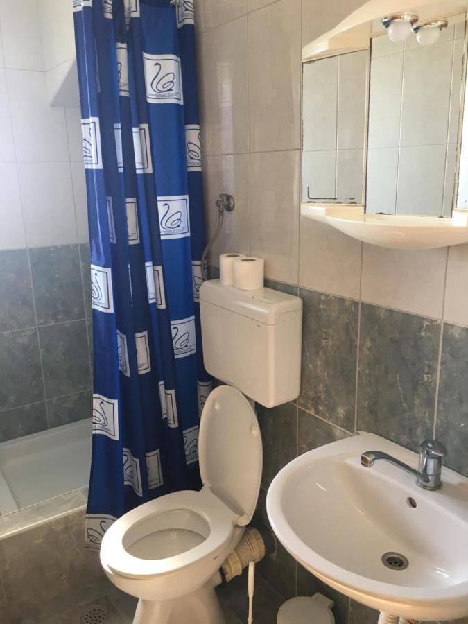 Apartmani Domenika Zuljana Ngoại thất bức ảnh